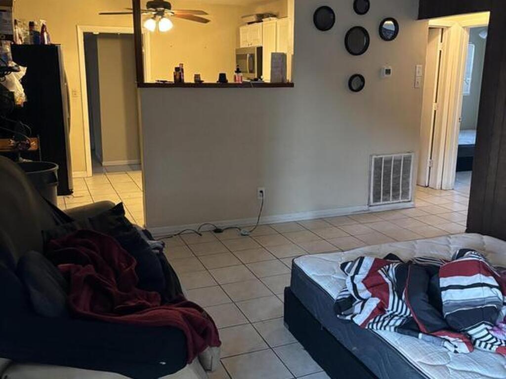 390 7th Road, Vero Beach, FL 32960