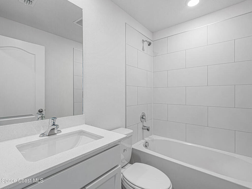 2892 Grant Avenue, Palm Bay, FL 32909