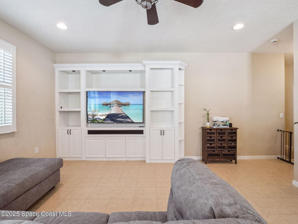 1534 Angler Avenue, Kissimmee, FL 34746