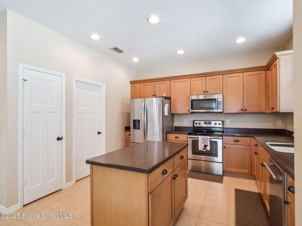 1534 Angler Avenue, Kissimmee, FL 34746