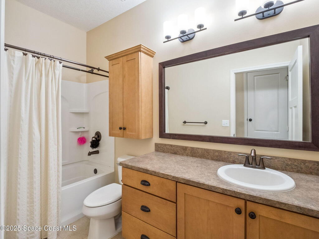 1534 Angler Avenue, Kissimmee, FL 34746