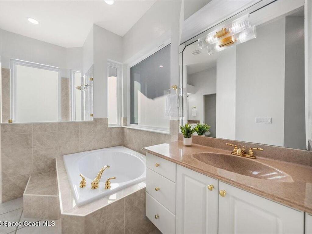 4329 Collingtree Drive, Rockledge, FL 32955