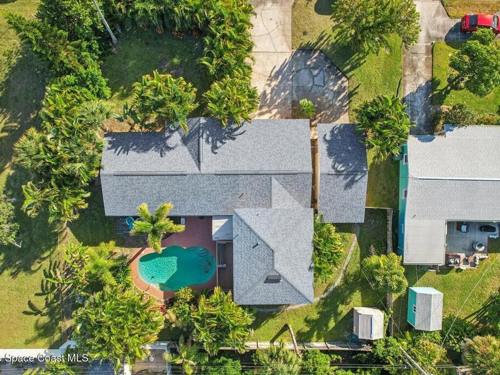 220 Avenida De Paz, Indialantic, FL 32903