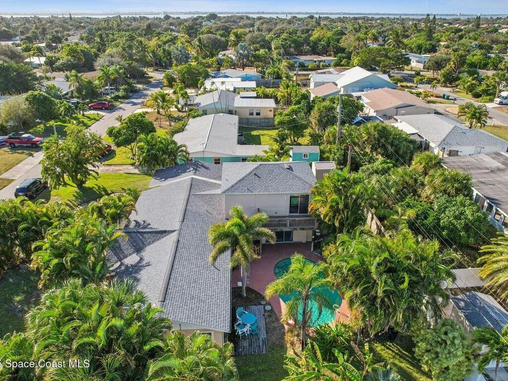 220 Avenida De Paz, Indialantic, FL 32903