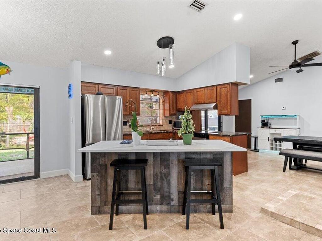 2350 Fallon Blvd Boulevard, Palm Bay, FL 32907