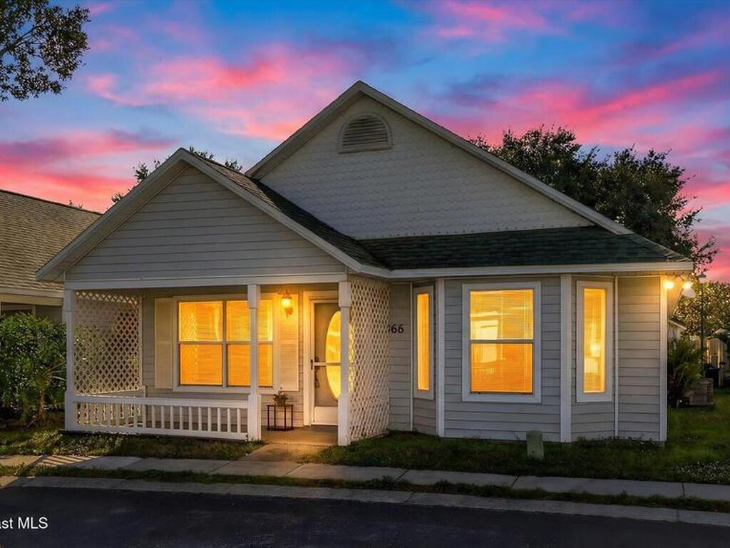 3866 Town Square Boulevard, Melbourne, FL 32901