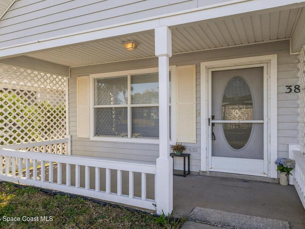 3866 Town Square Boulevard, Melbourne, FL 32901