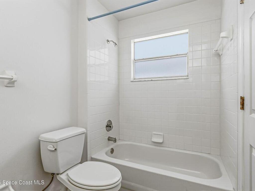 3866 Town Square Boulevard, Melbourne, FL 32901