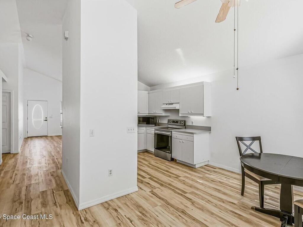 3866 Town Square Boulevard, Melbourne, FL 32901