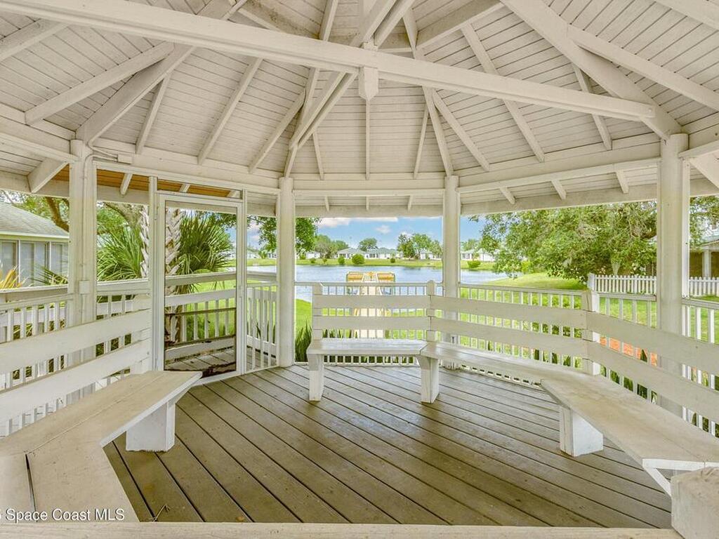 3866 Town Square Boulevard, Melbourne, FL 32901