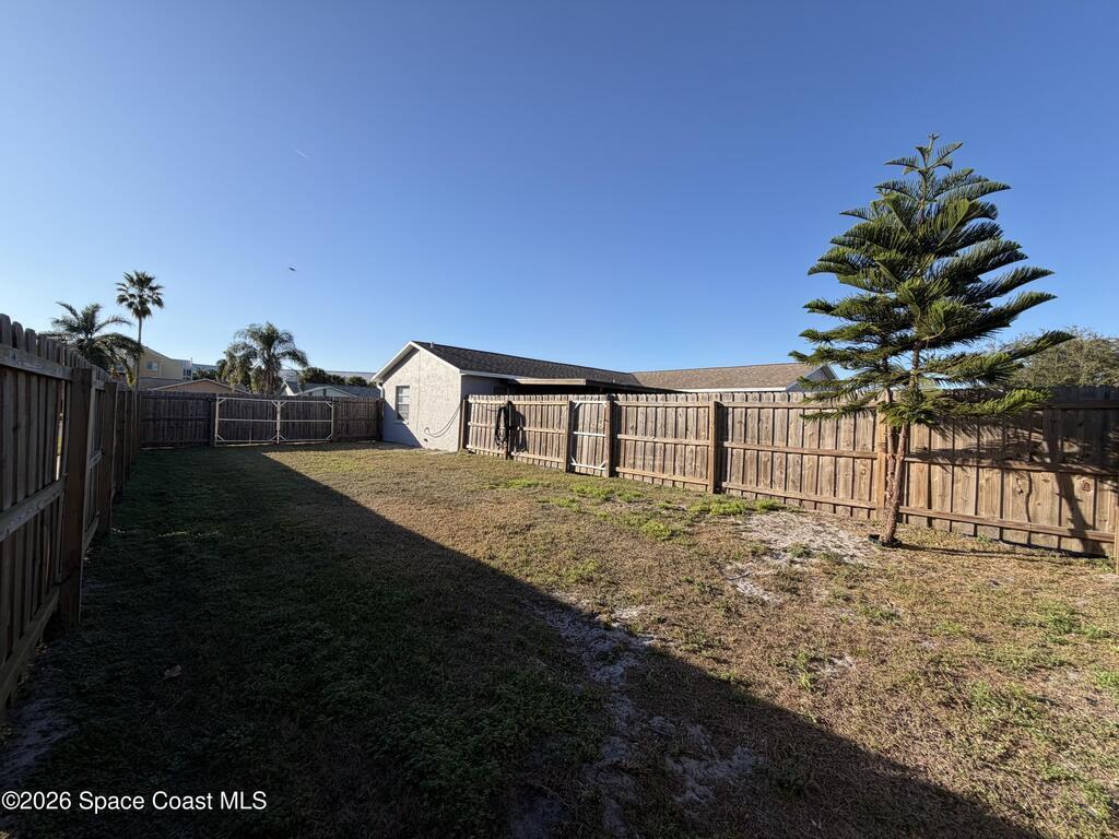 220 Cinnamon Lake Circle, Melbourne, FL 32901