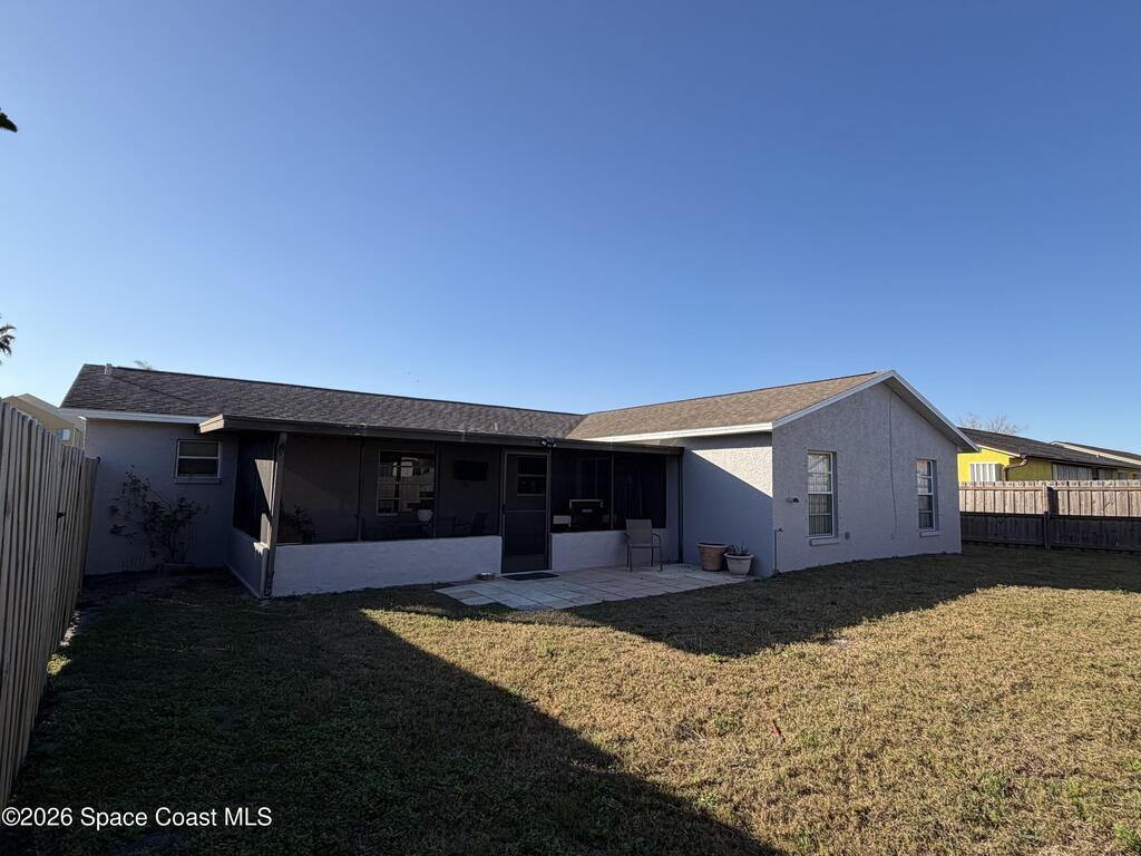 220 Cinnamon Lake Circle, Melbourne, FL 32901