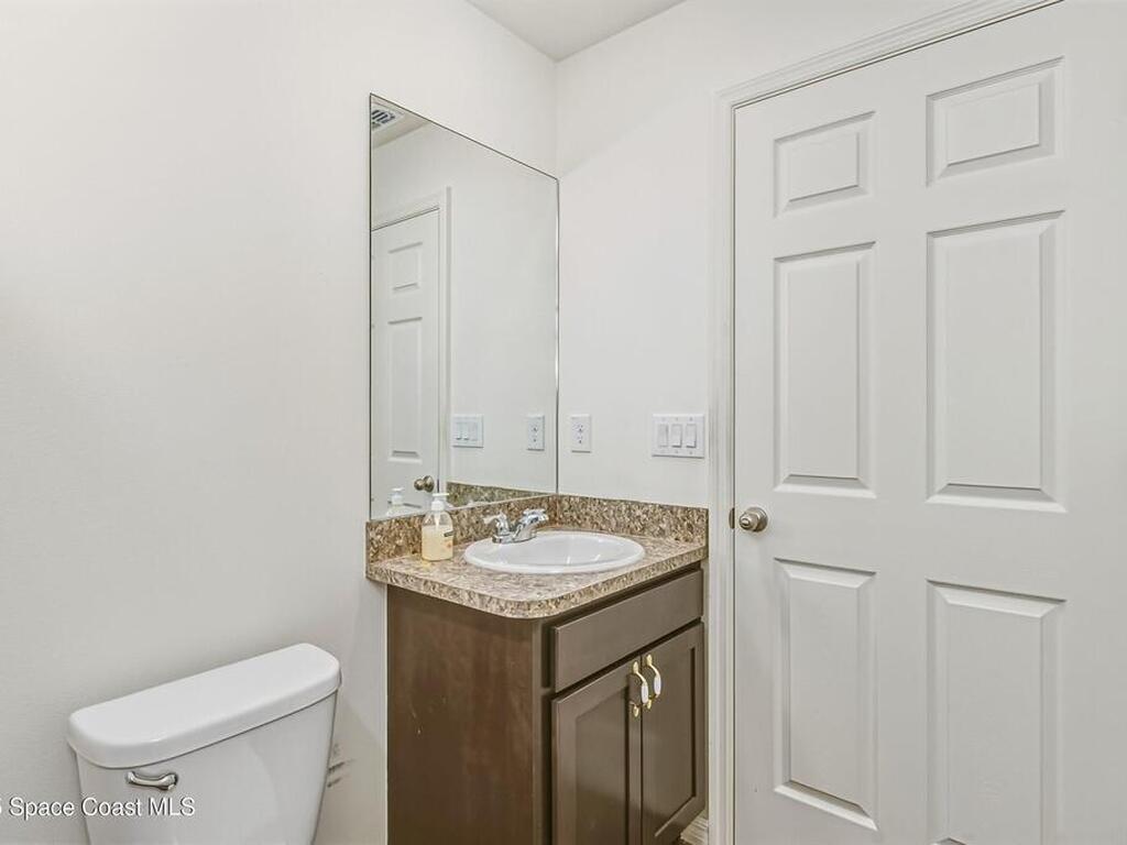 808 Grandeur Street, Palm Bay, FL 32909