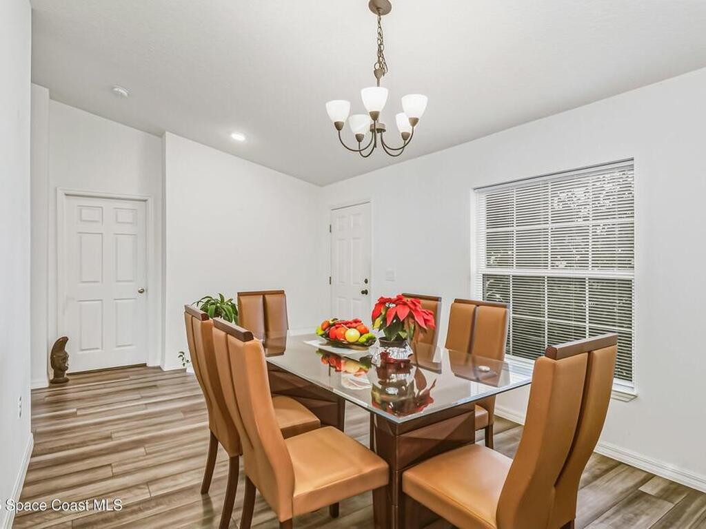 808 Grandeur Street, Palm Bay, FL 32909