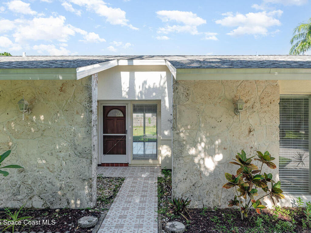 261 Edgewater Avenue, Palm Bay, FL 32909