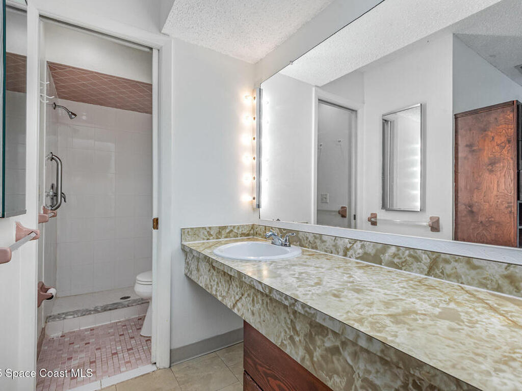 261 Edgewater Avenue, Palm Bay, FL 32909