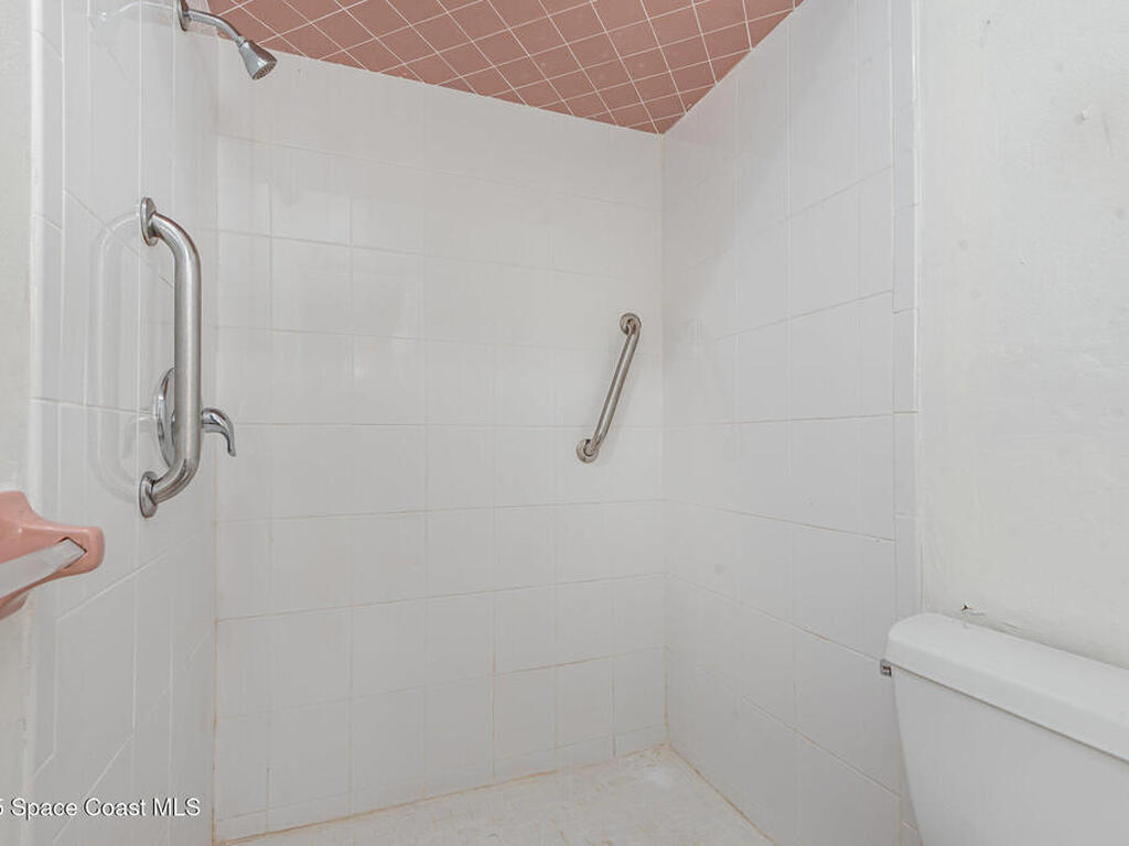 261 Edgewater Avenue, Palm Bay, FL 32909