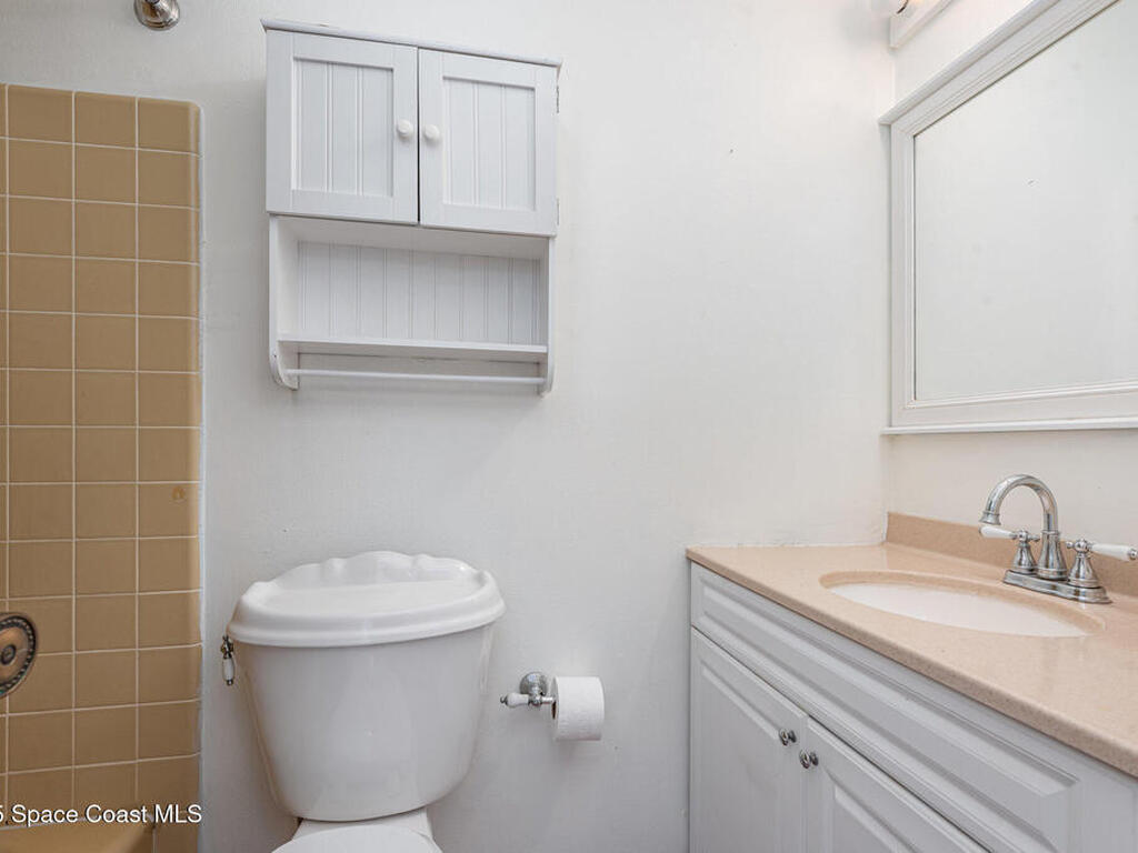 261 Edgewater Avenue, Palm Bay, FL 32909