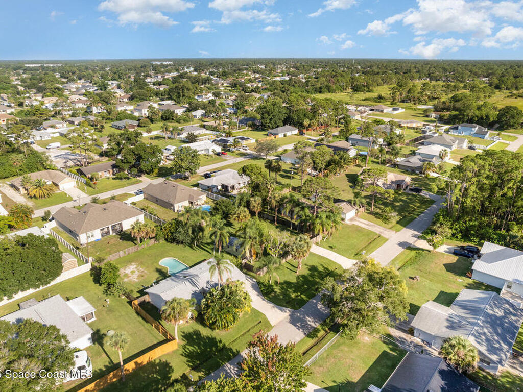 261 Edgewater Avenue, Palm Bay, FL 32909