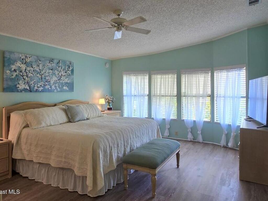 927 Yew Street, Barefoot Bay, FL 32976