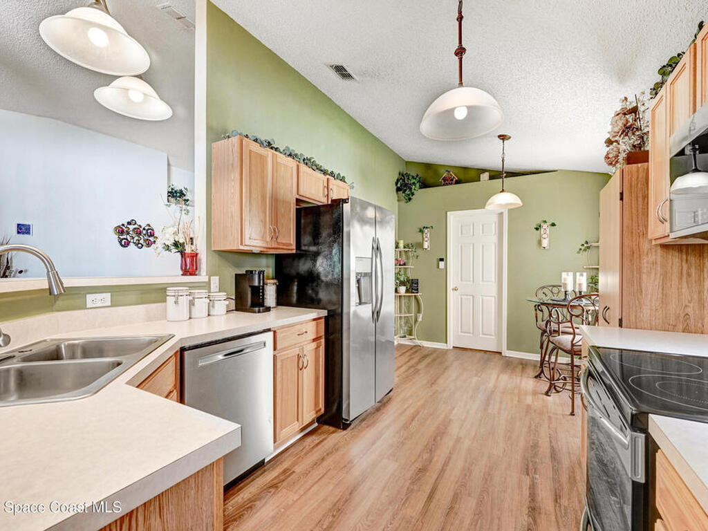 1652 La Maderia Drive, Palm Bay, FL 32908