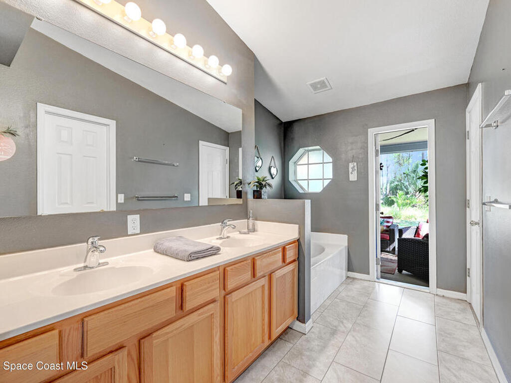 1652 La Maderia Drive, Palm Bay, FL 32908