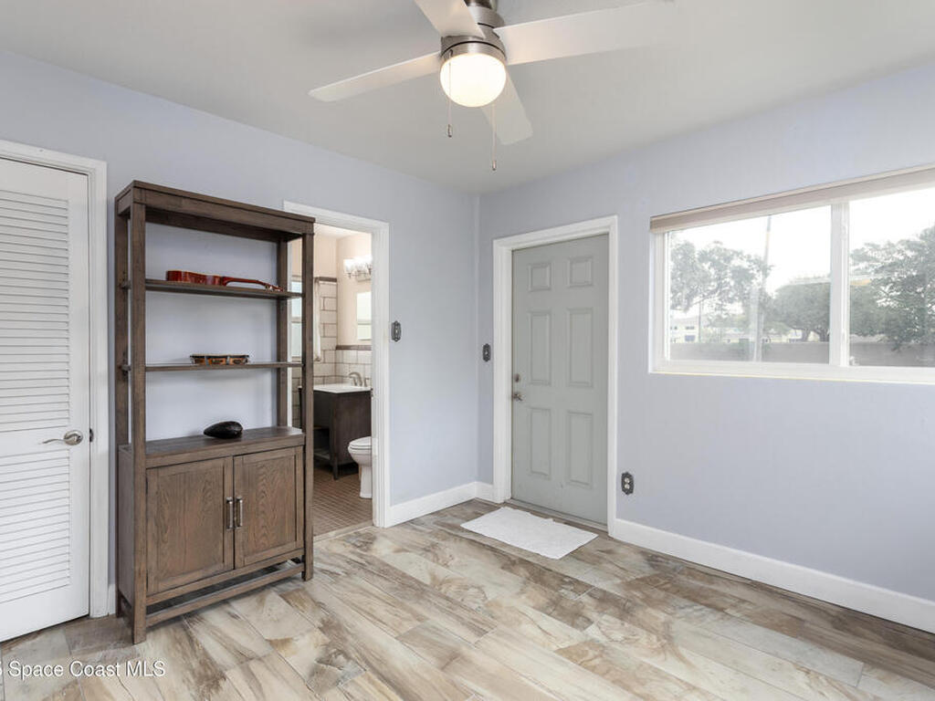 33 W Melbourne Avenue, Melbourne, FL 32901