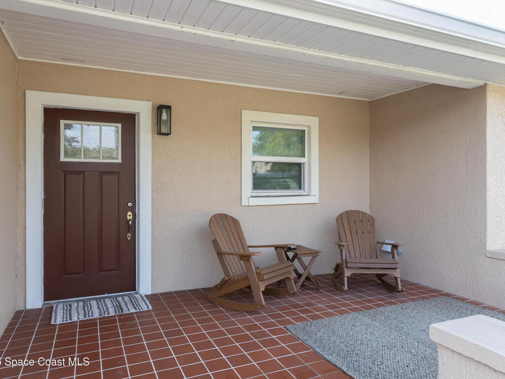 33 W Melbourne Avenue, Melbourne, FL 32901