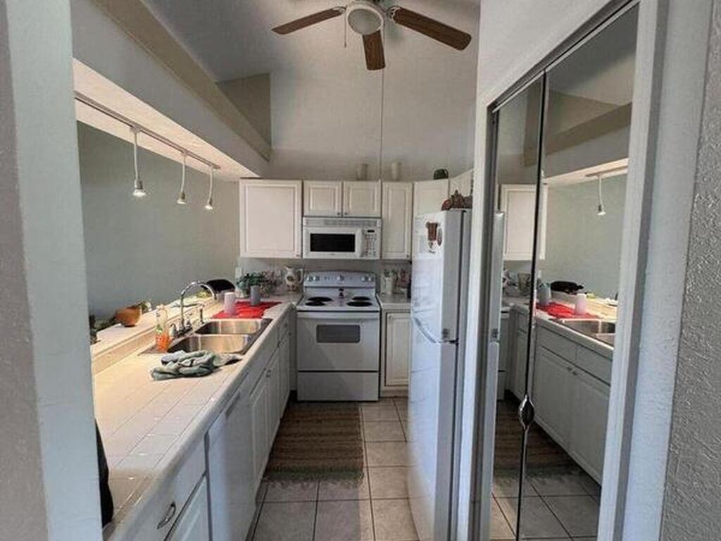 5285 Palmetto Drive, Melbourne Beach, FL 32951