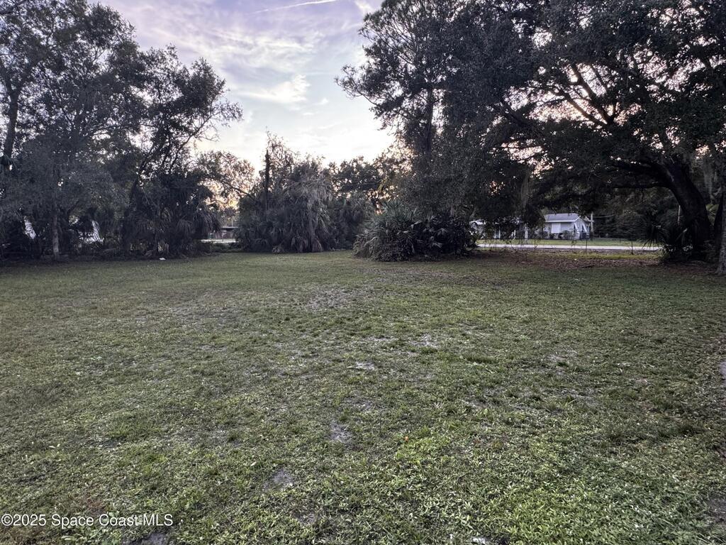 La Veta Drive, West Melbourne, FL 32904