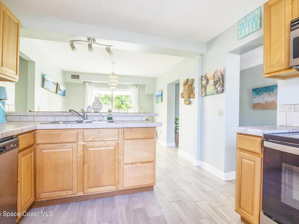 142 Atlantic Avenue Avenue, Indialantic, FL 32903