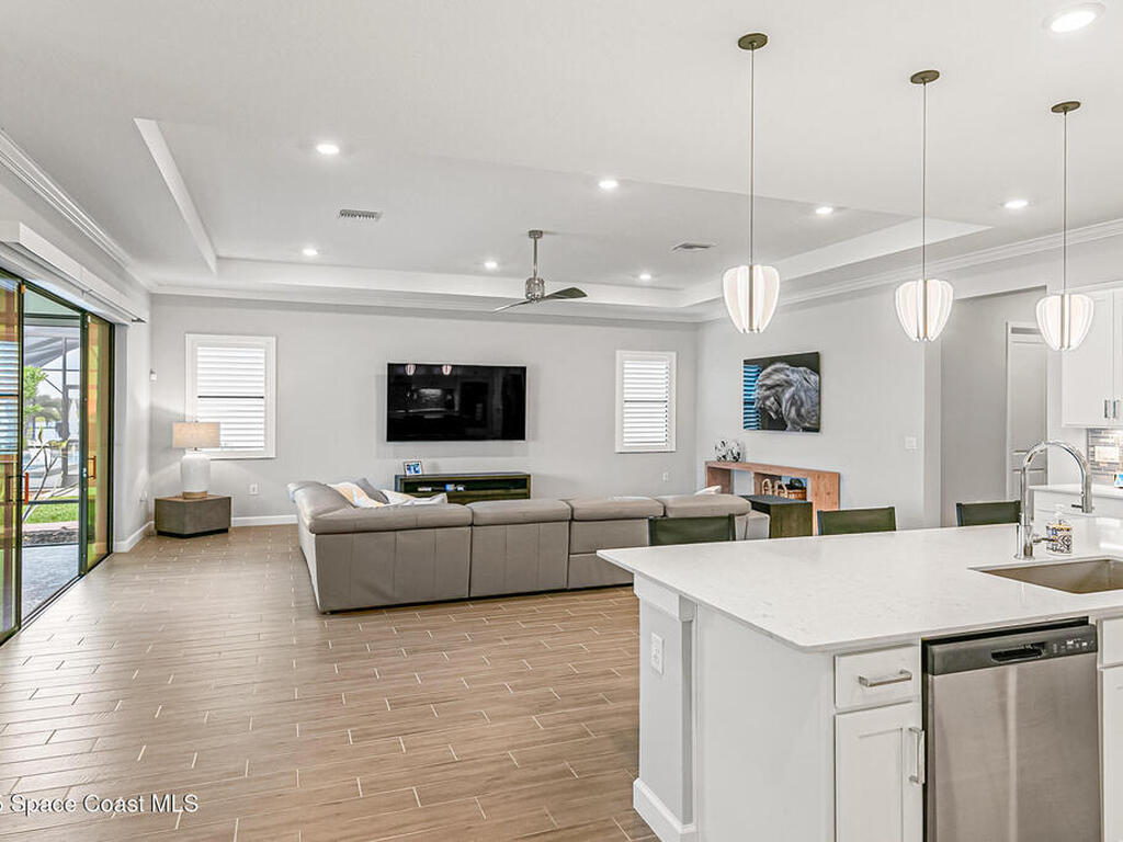 1393 Great Belt Circle, Melbourne, FL 32940