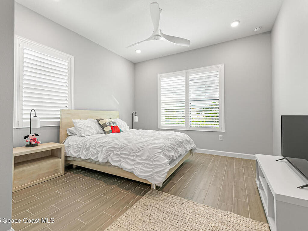 1393 Great Belt Circle, Melbourne, FL 32940