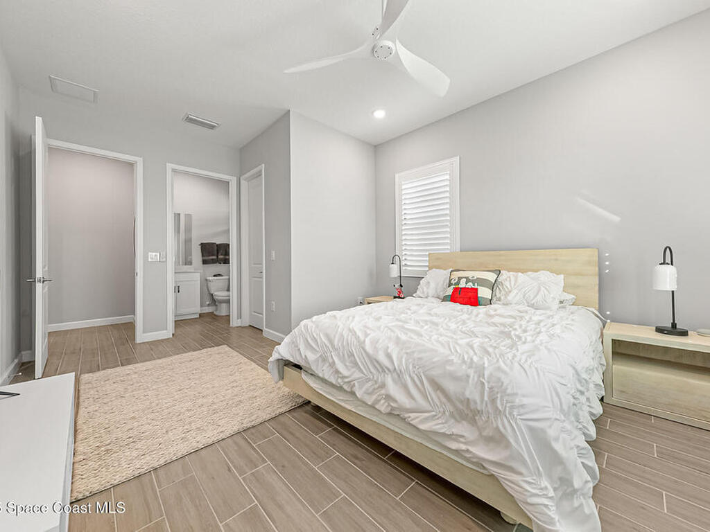 1393 Great Belt Circle, Melbourne, FL 32940