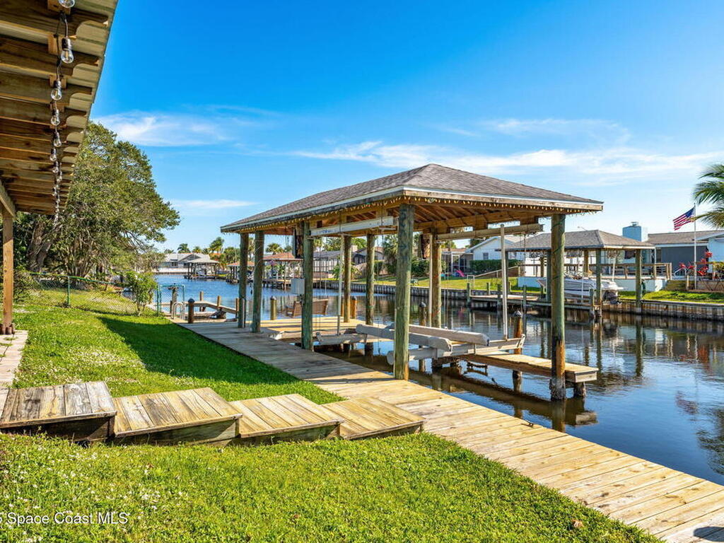 445 Diana Boulevard, Merritt Island, FL 32953