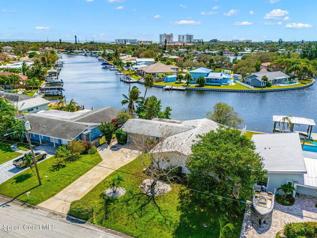 272 Bahama Boulevard, Cocoa Beach, FL 32931