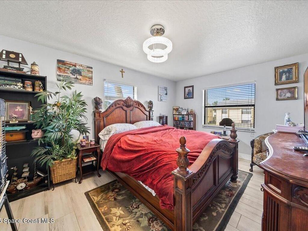 584 N Wickham Road, Melbourne, FL 32935