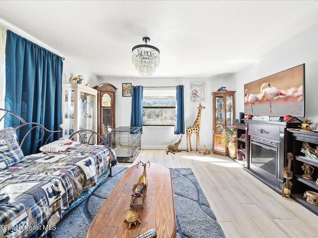 584 N Wickham Road, Melbourne, FL 32935