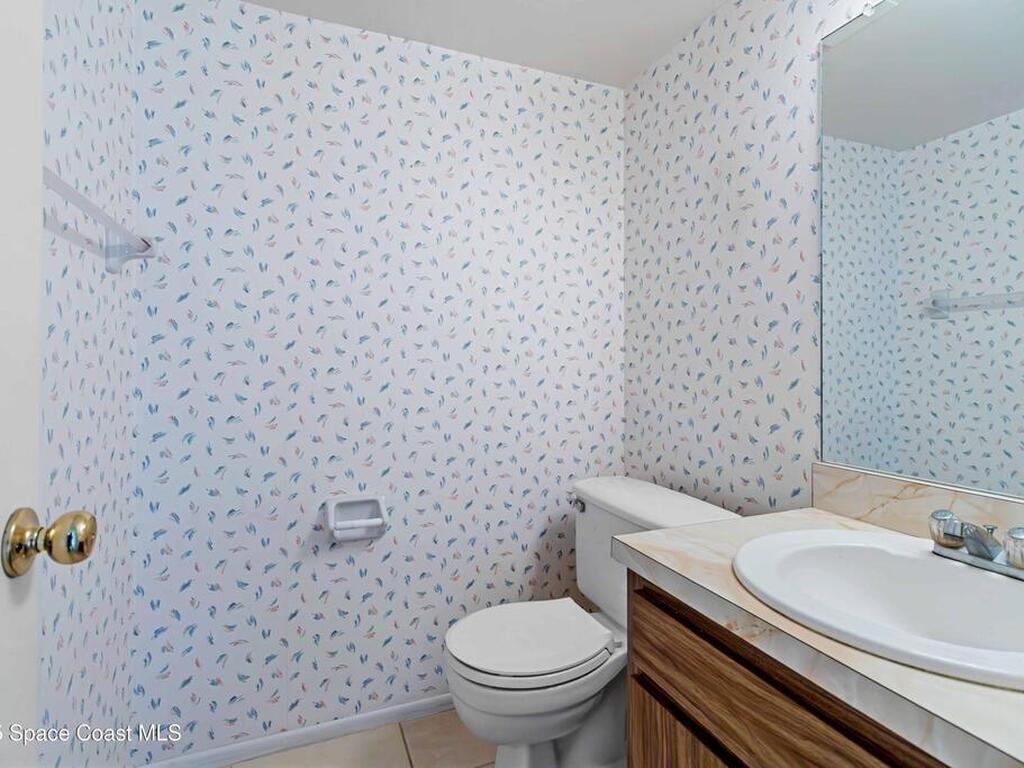 1020 Abada Court, Palm Bay, FL 32905