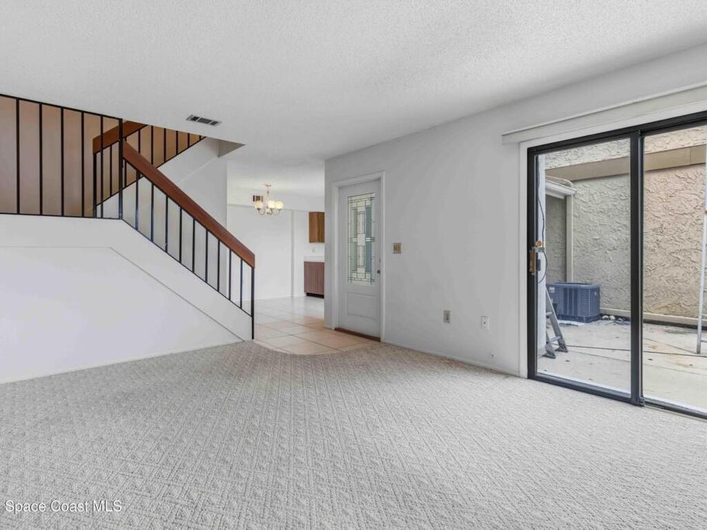 1020 Abada Court, Palm Bay, FL 32905