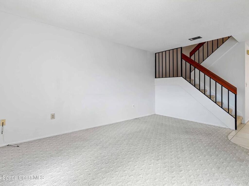 1020 Abada Court, Palm Bay, FL 32905