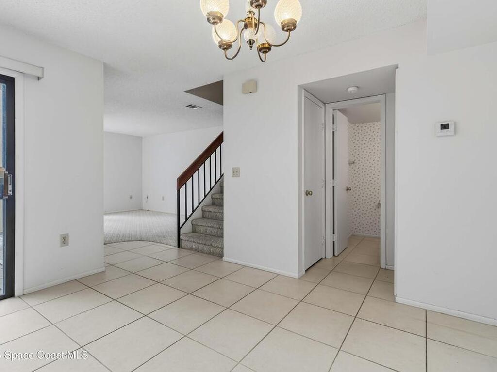 1020 Abada Court, Palm Bay, FL 32905