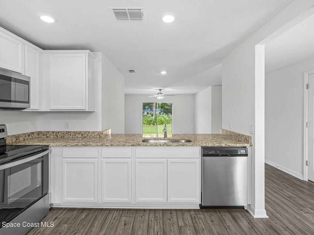 1155 Saturn Street, Palm Bay, FL 32909