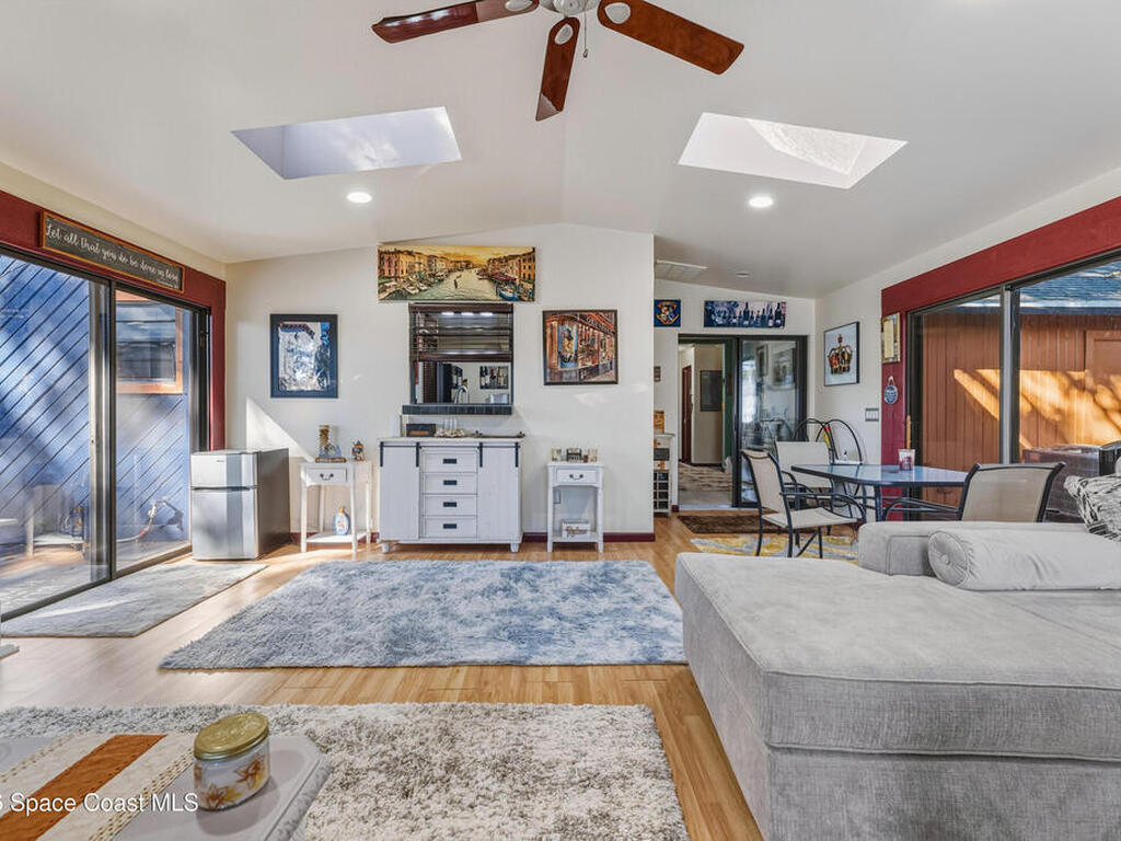 951 Pembroke Avenue, Palm Bay, FL 32907