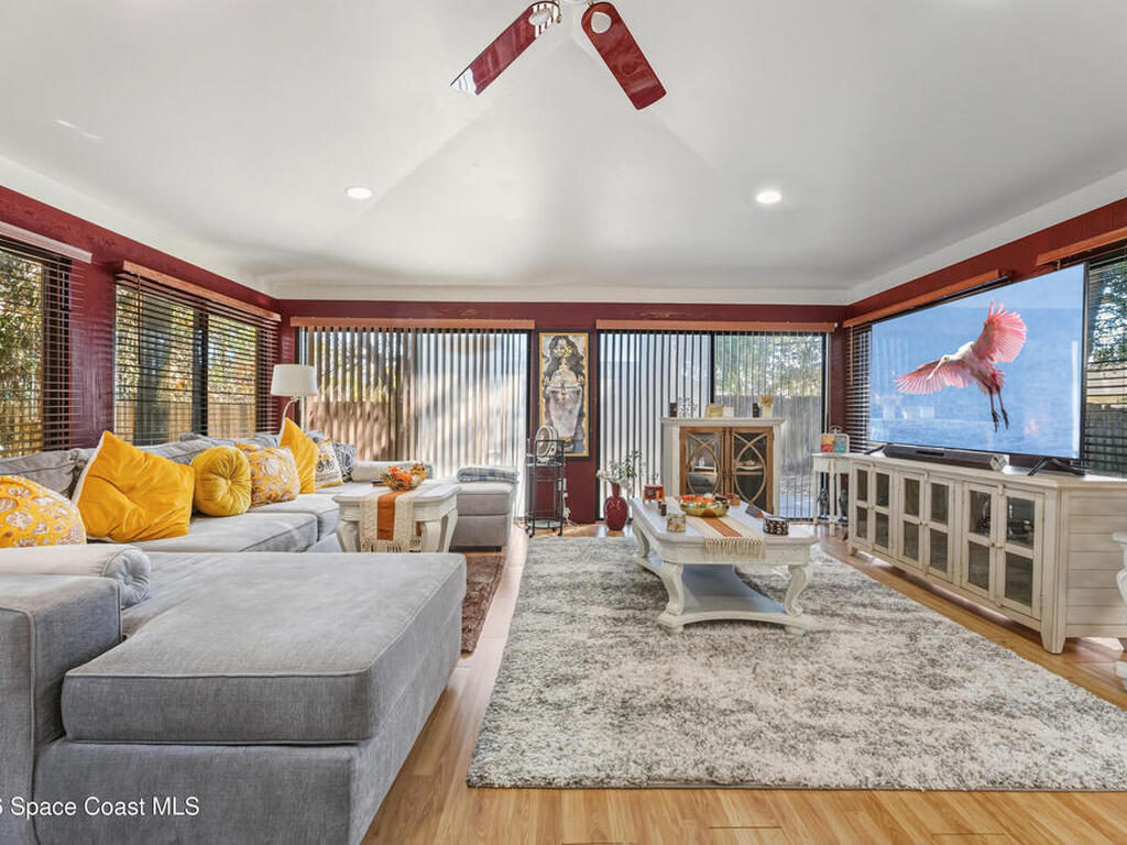 951 Pembroke Avenue, Palm Bay, FL 32907