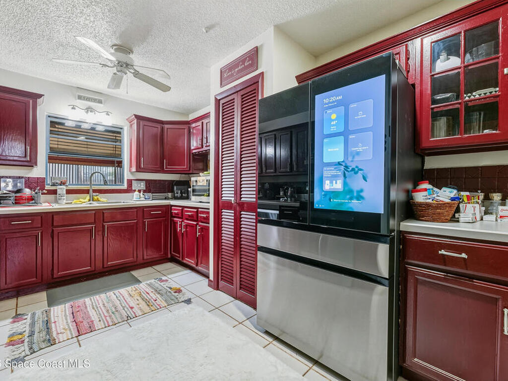 951 Pembroke Avenue, Palm Bay, FL 32907