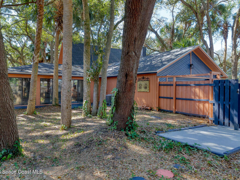 951 Pembroke Avenue, Palm Bay, FL 32907