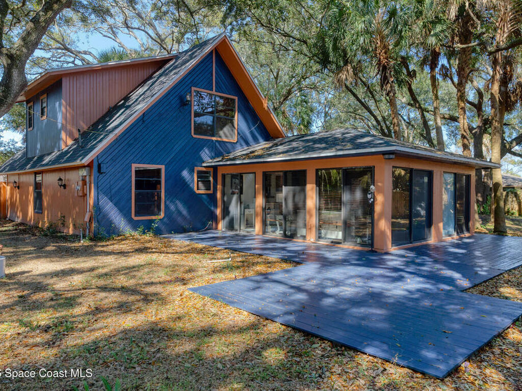 951 Pembroke Avenue, Palm Bay, FL 32907