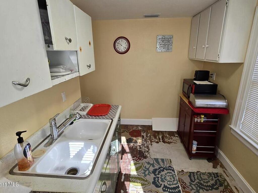 875 N Indian River Drive, Cocoa, FL 32922