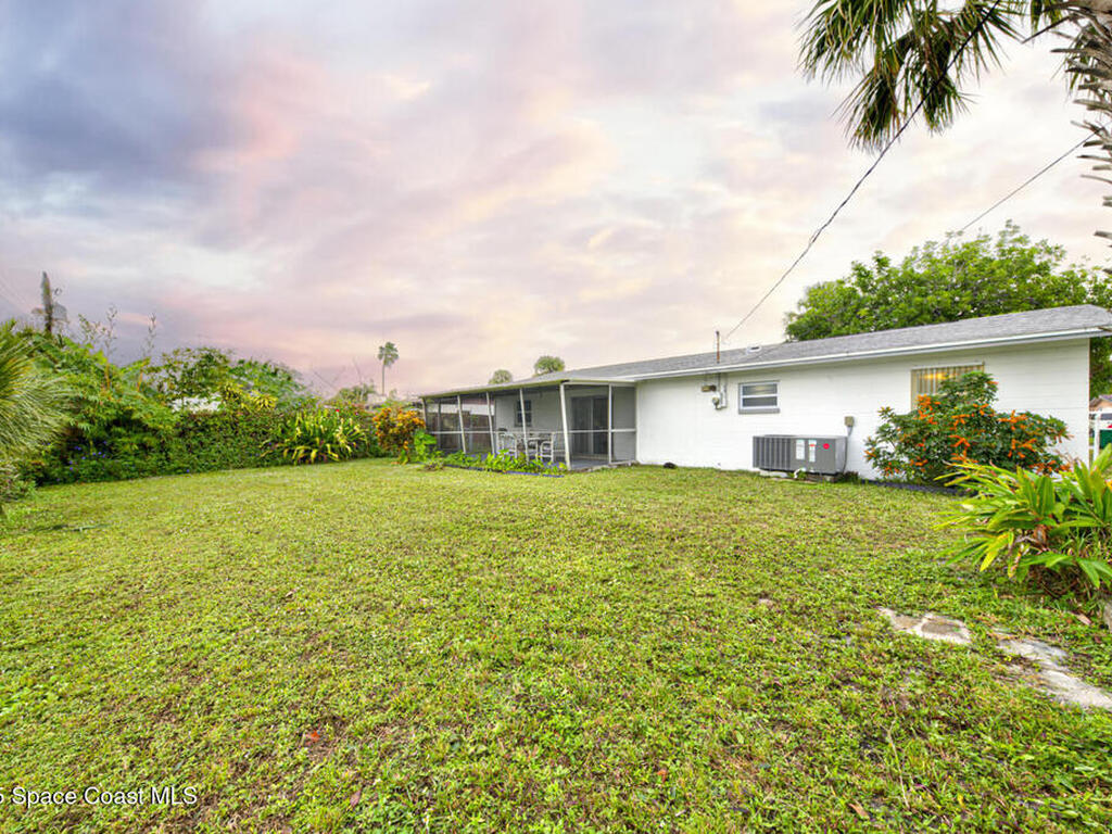 813 7th Street, Merritt Island, FL 32953